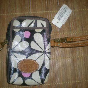 FOSSIL Brand  Key Holder Cards   Phone  Case  NWT Wristlet
